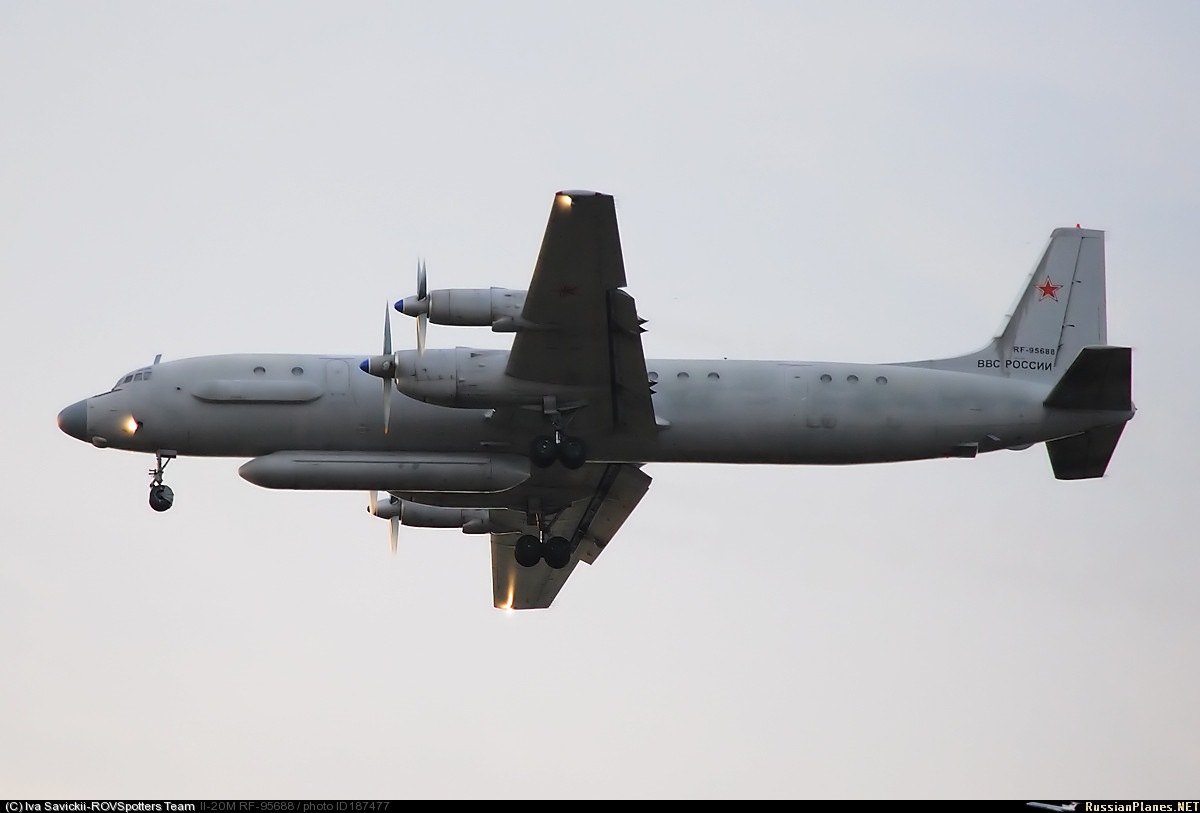М r f 0. Ми-35 rf-13017. Подвесной топливный бак су-24 птб-3000. Физика механика все формулы. Ильюшин ил-20.