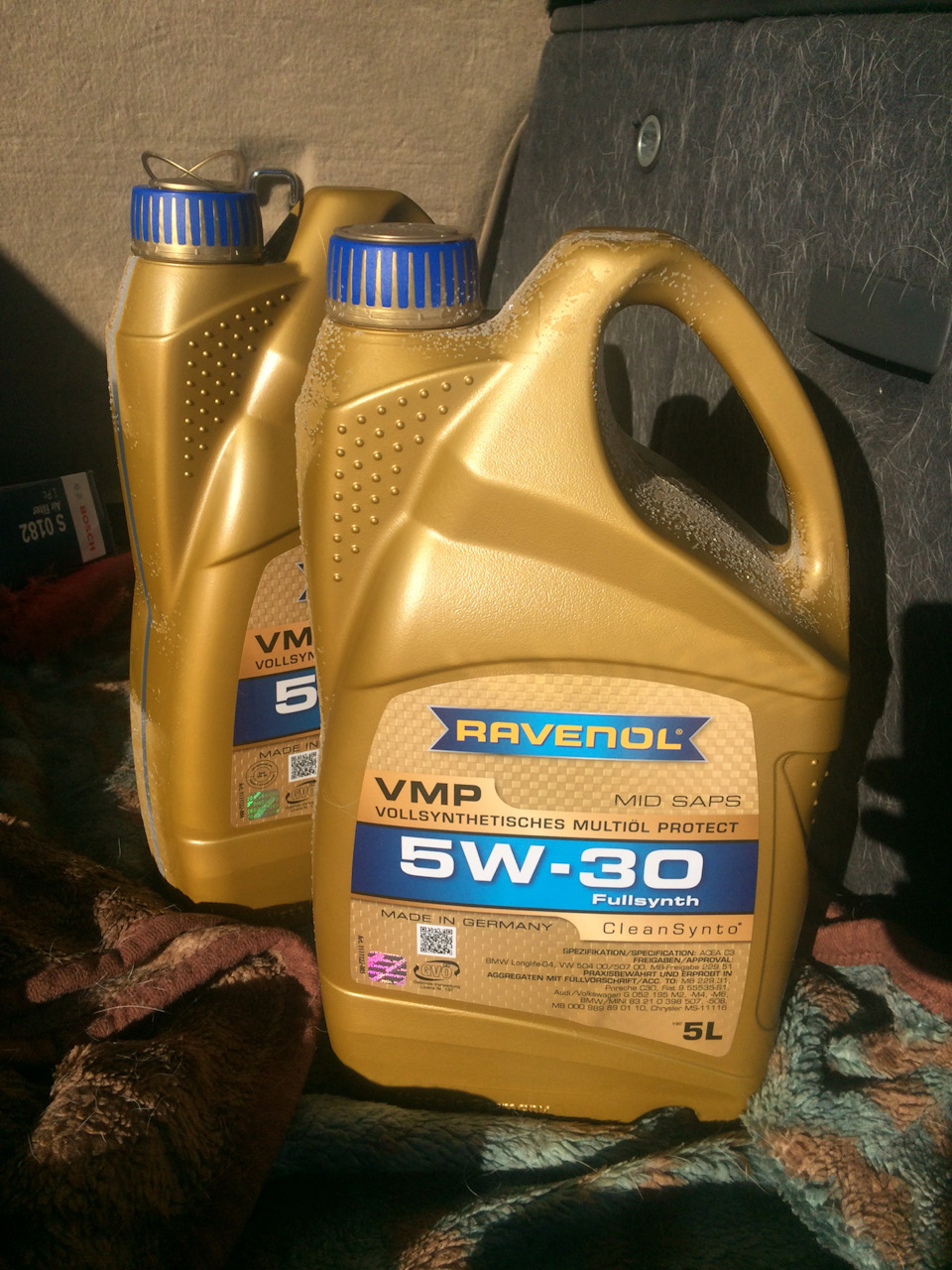 Смена масла…ravenol… — Volkswagen Touareg (1G), 3 л, 2008 года ...