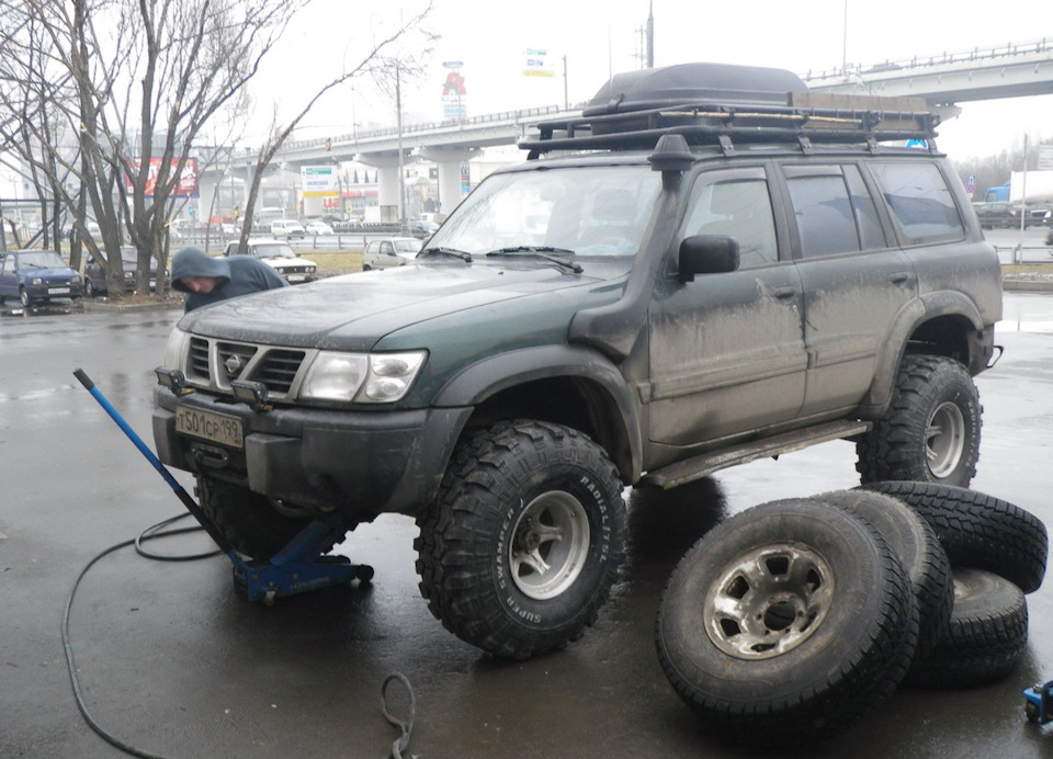 Ещё немножко, ещё чуть-чуть… — Nissan Patrol GR II (Y61)