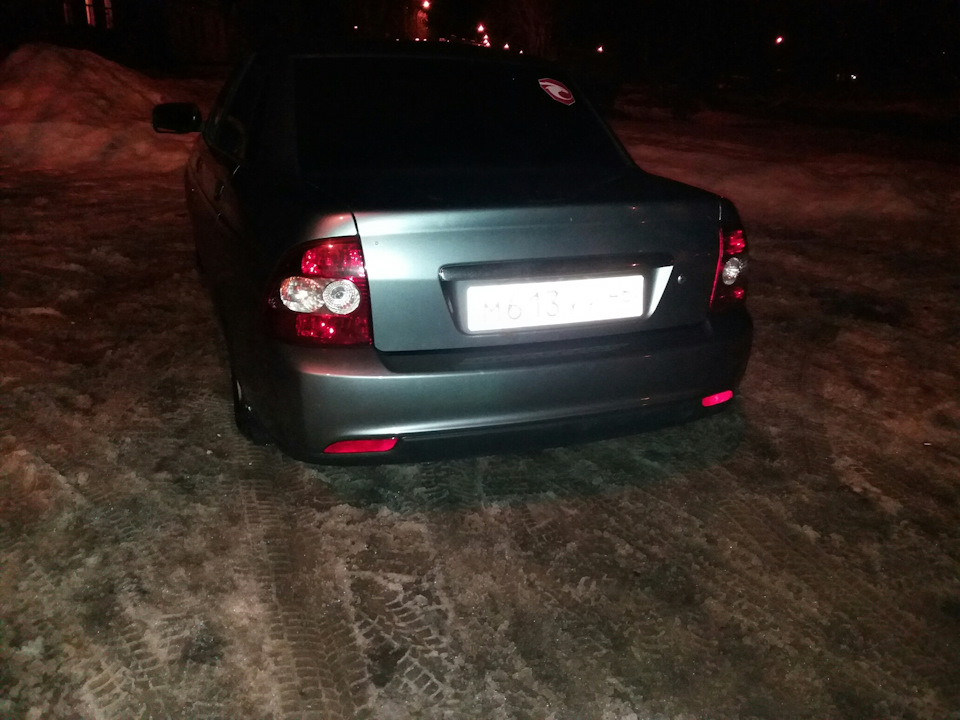 Рестайл в массы! — Lada Приора седан, 1,6 л, 2010 года | стайлинг | DRIVE2