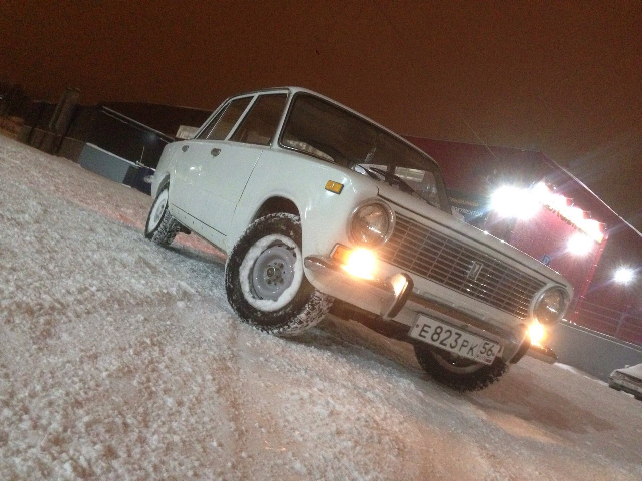 Че на треню пацаны? Че в качалку? На парковку?! — Lada 2101, 1,6 л, 1974  года | покатушки | DRIVE2