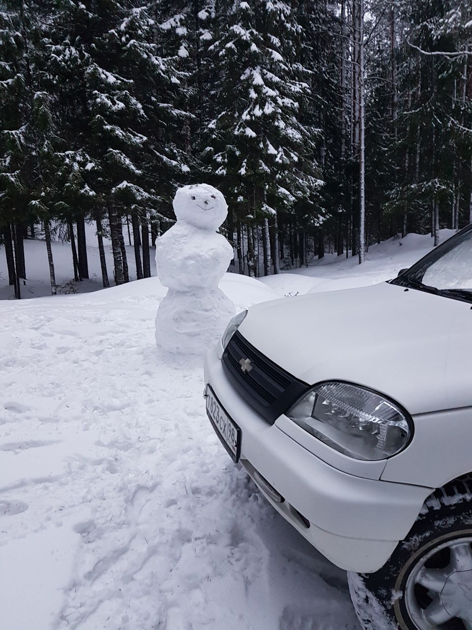 Такую зиму я люблю. Ноль и куча снега — Chevrolet Niva, 1,7 л, 2006 года |  фотография | DRIVE2