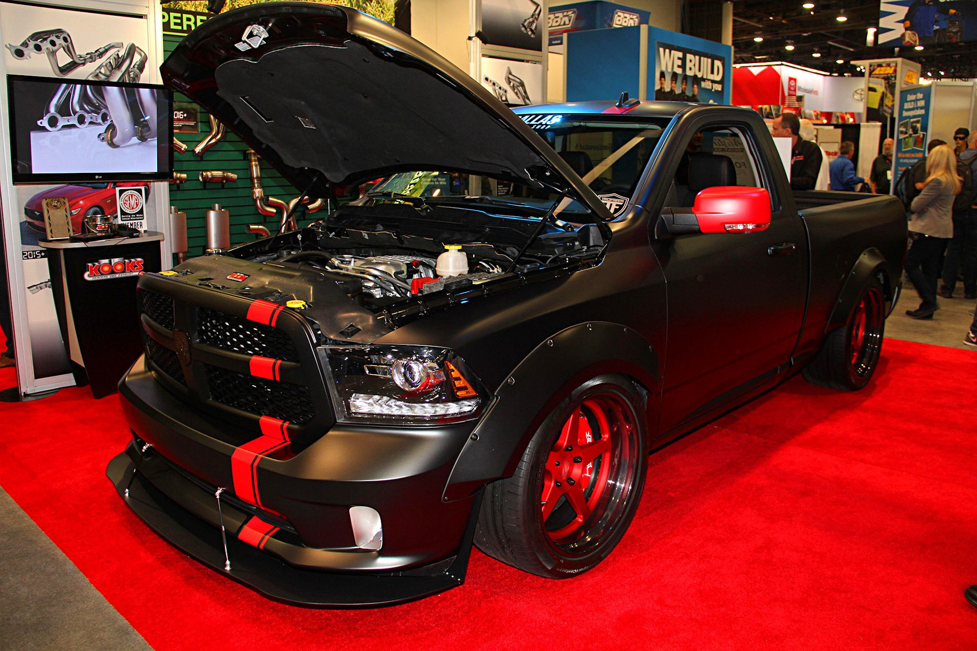 Рам клуб. Тойота Додж рам. Toyota xb2 Sema show. Sema show 2016. Dodge Ram Rocket Bunny.