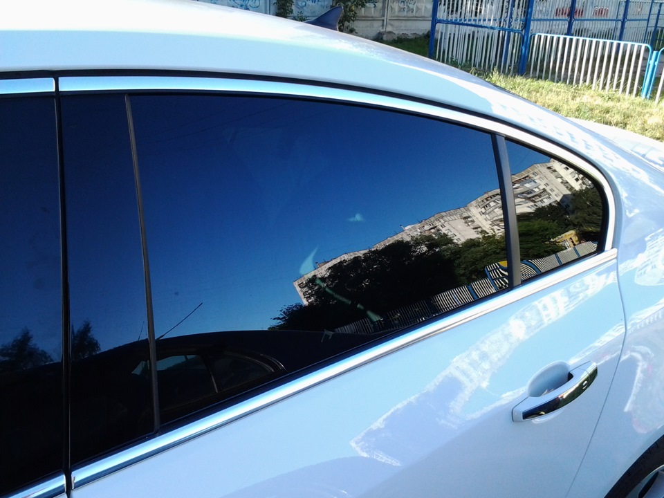 тонировка 10. штатная тонировка. 10 процентная тонировка. съемная тонировка 10%. атермальная пленка infiniti m37.