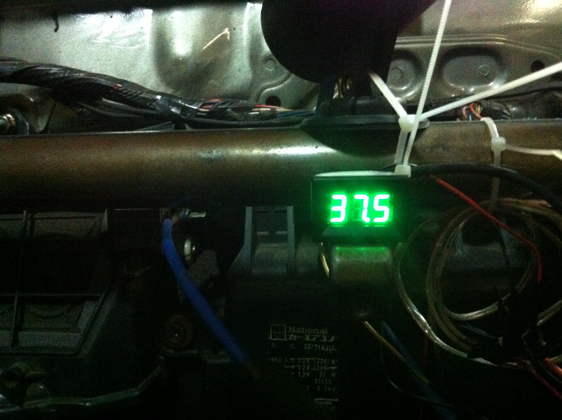 Можно ли удлинить провод датчика температуры. Датчик температуры dallas ds18b20. Датчик наружного воздуха уаз патриот. Датчик забортной температуры audi 80. Датчик температуры воздуха для теплого пола.