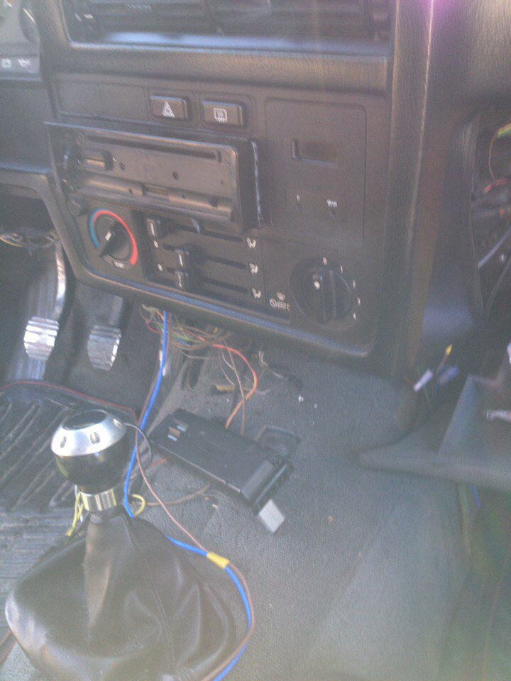 Фото в бортжурнале BMW 3 series (E30)