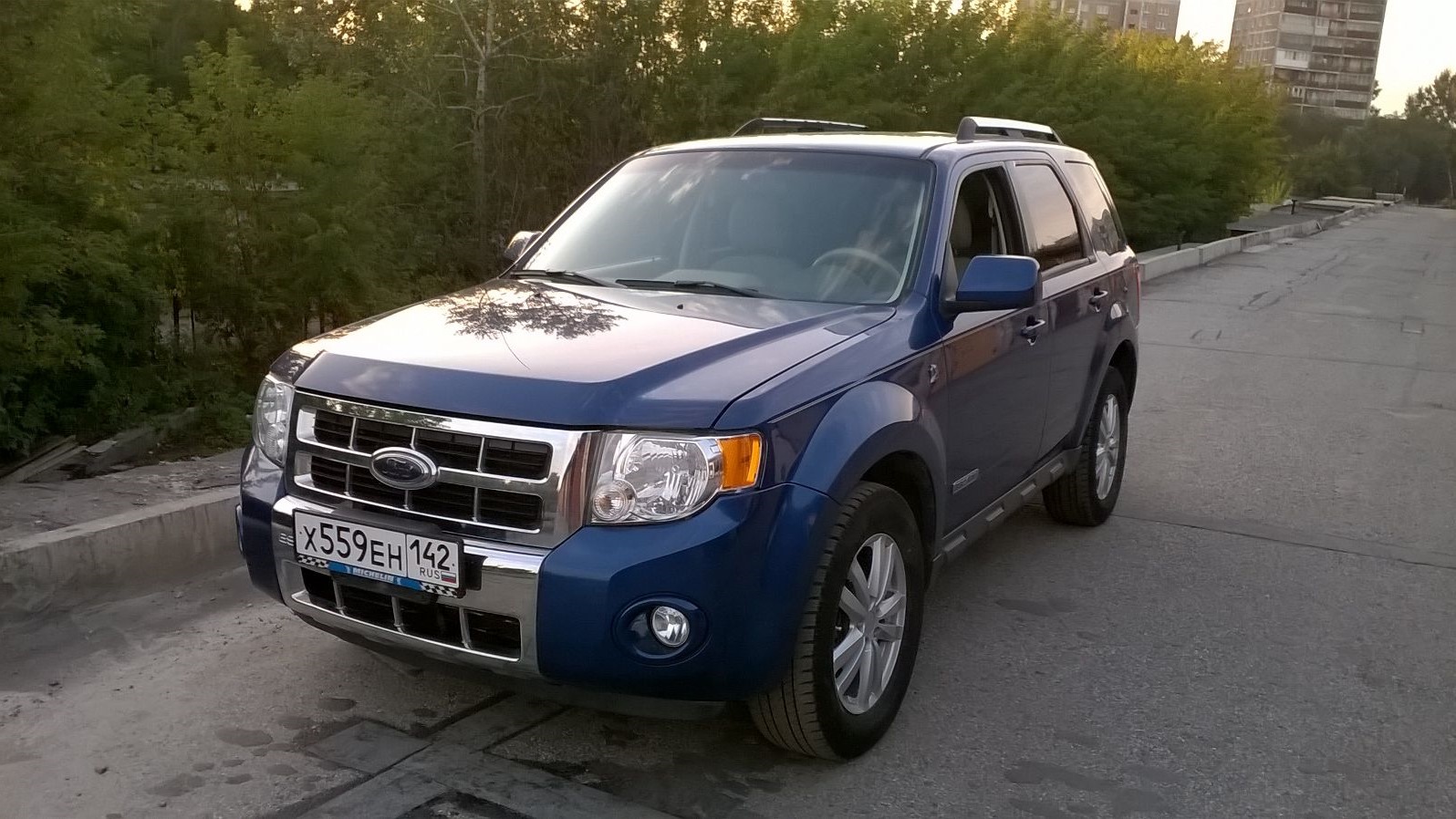 Форд эскейп гибрид 2008. Форд Эскейп 2008 2.3. Ford Escape 2008 2.5. Ford Escape Hybrid. Ford Escape 2 (ZD).