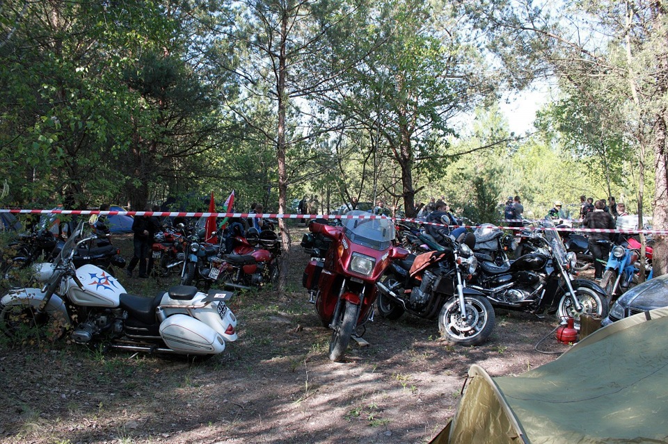 байкерский слет. байк слет 2010 в белоомуте. байк слет в краснодоне. байк шоу севастополь. слёт байкеров на белом море.