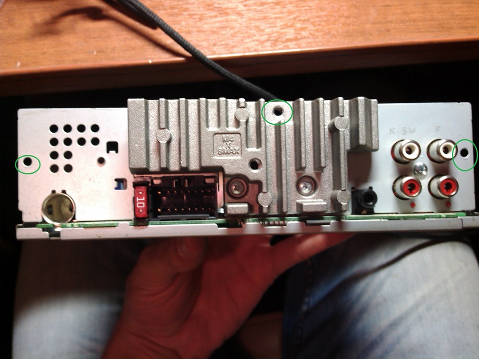 Свист, гул от усилителя. Голова Пионер. — Lada 21124, 1,6 л, 2006 года ...