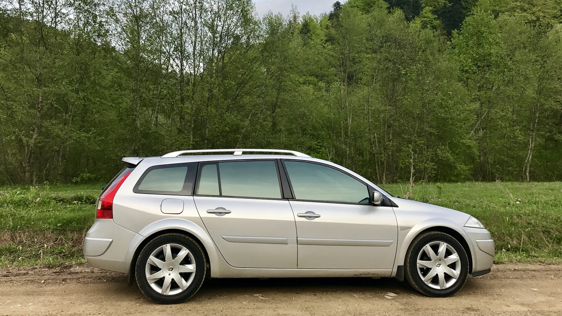 Renault Megane II 1.5 дизельный 2007 | GrandTour 1,5 dCI на DRIVE2