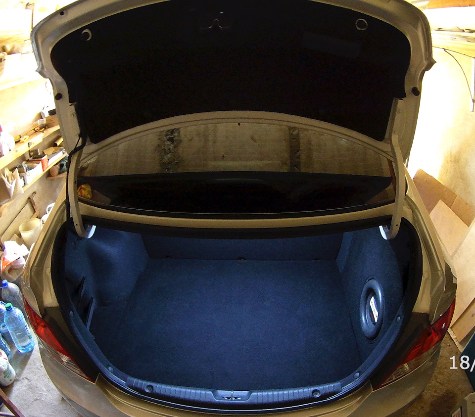 Багажник солярис 2. Сабвуфер в багажник Хендай Солярис 2. Шумоизоляция багажник Хендай Солярис 2.