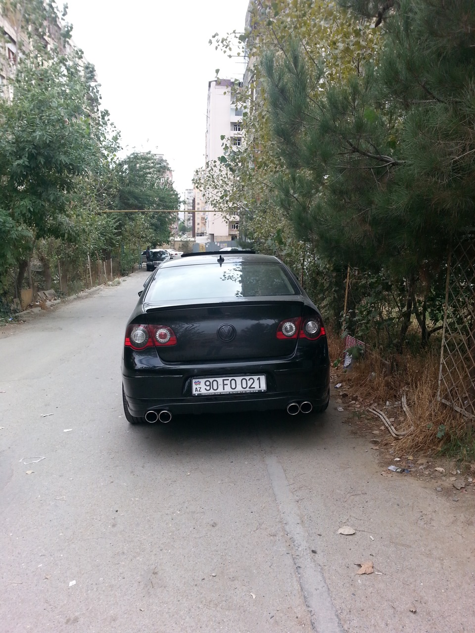 Установка двойного выхлопа — Volkswagen Passat B6, 1,8 л, 2008 года ...