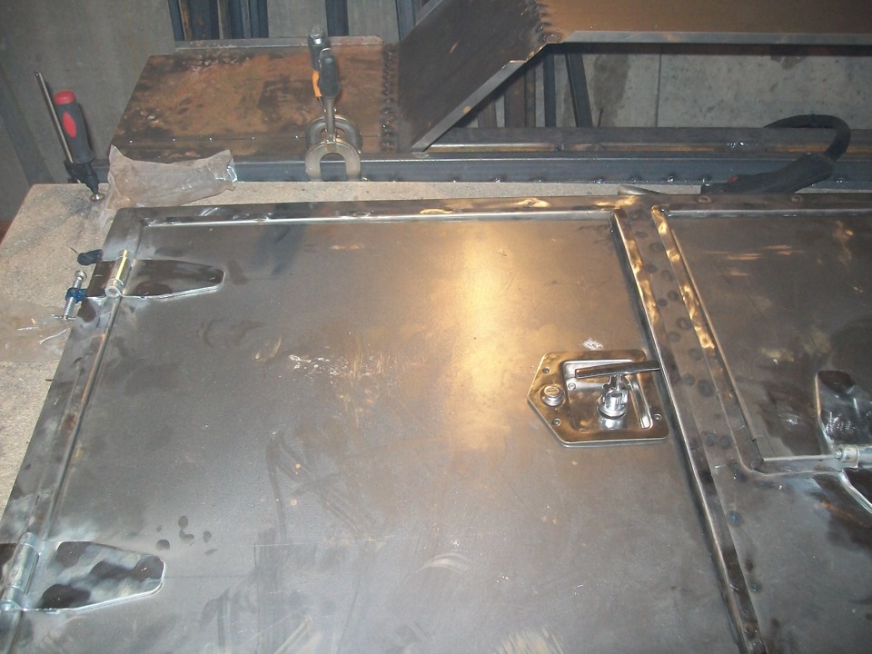 Примерка дверцы и замка — Jeep Cherokee (XJ)