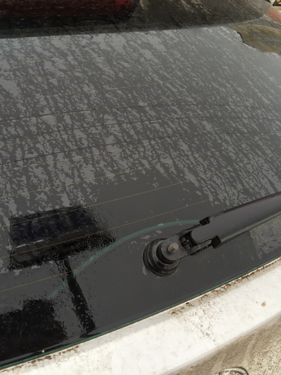 Задний дворник — Hyundai ix35, 2 л, 2015 года | поломка | DRIVE2
