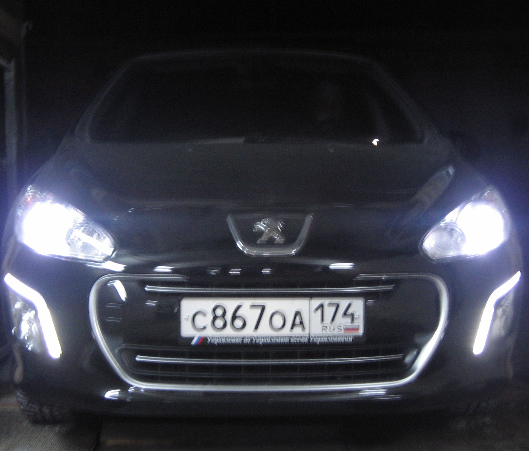 Ксенон в ближний свет. — Peugeot 308 (1G), 1,6 л, 2011 года | тюнинг ...