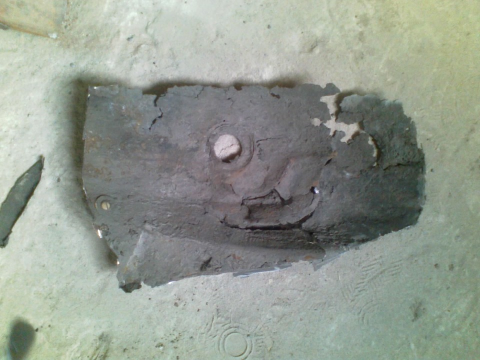 Ниша под запаску — Ford Granada Mark II, 2 л, 1983 года | своими руками ...