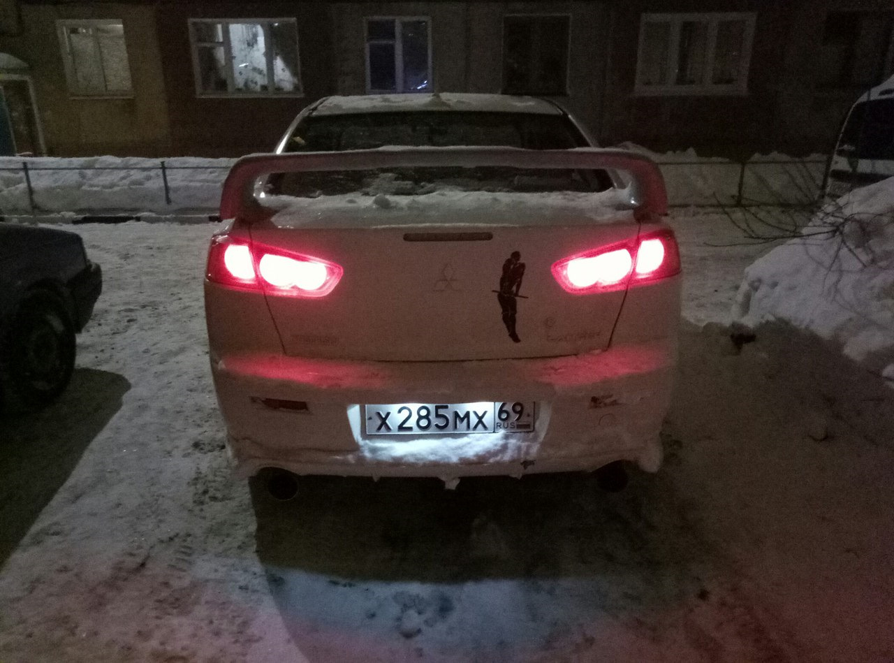 Не горят габариты lancer x