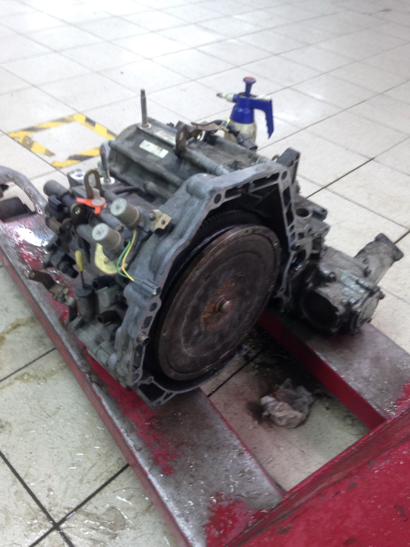 Сальник коленвала, коробки и доп радик — Honda Odyssey (2G), 2,3 л ...