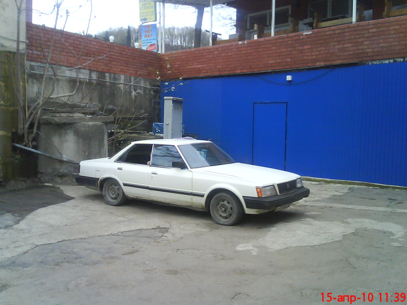  v101-2 Toyota Mark II 20 1984 