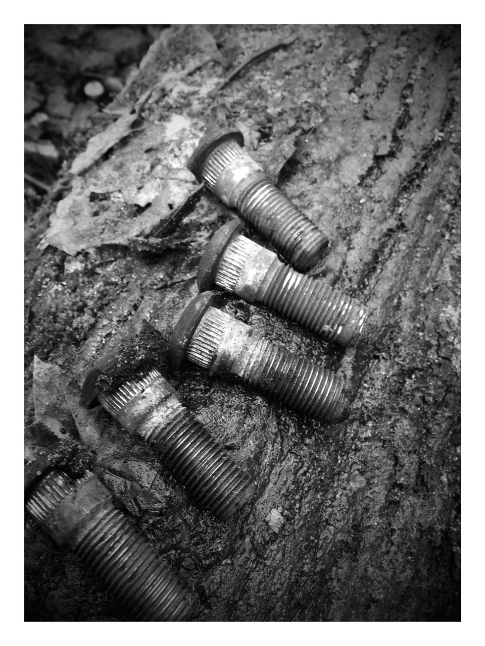 замена колесных шпилек на переднем мосту. — УАЗ Patriot, 2,7 л, 2008 ...