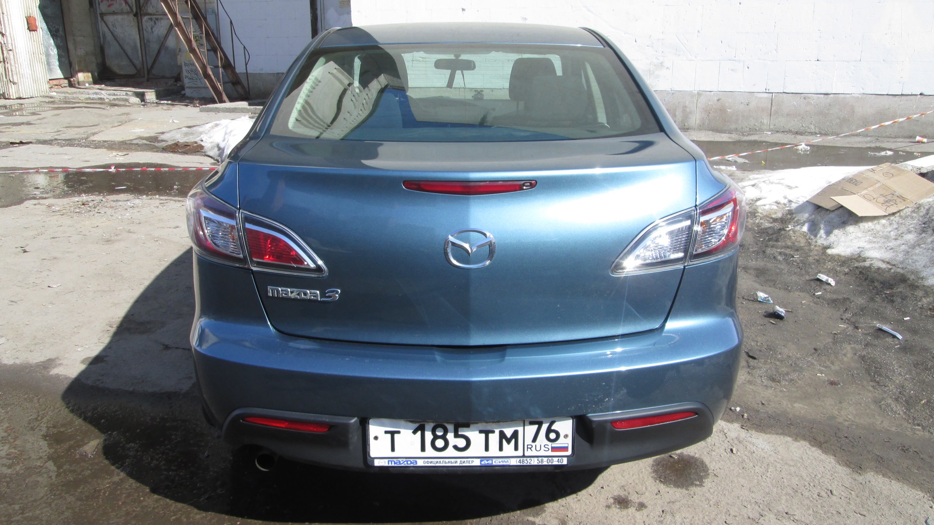 Mazda 3 (2G) BL 1.6 бензиновый 2011 | Серо-голубой металлик на DRIVE2