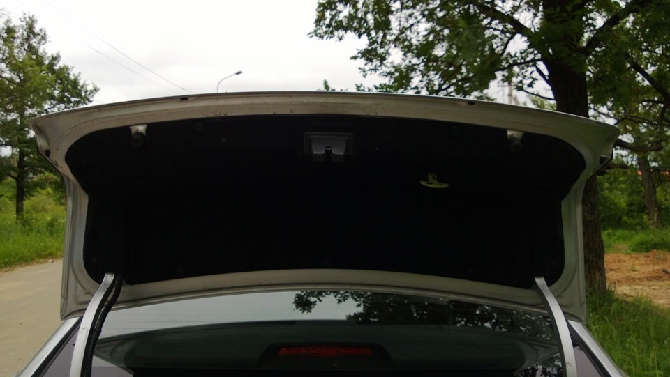 Замена кнопки багажника — Chevrolet Cruze (1G), 1,6 л, 2011 года ...