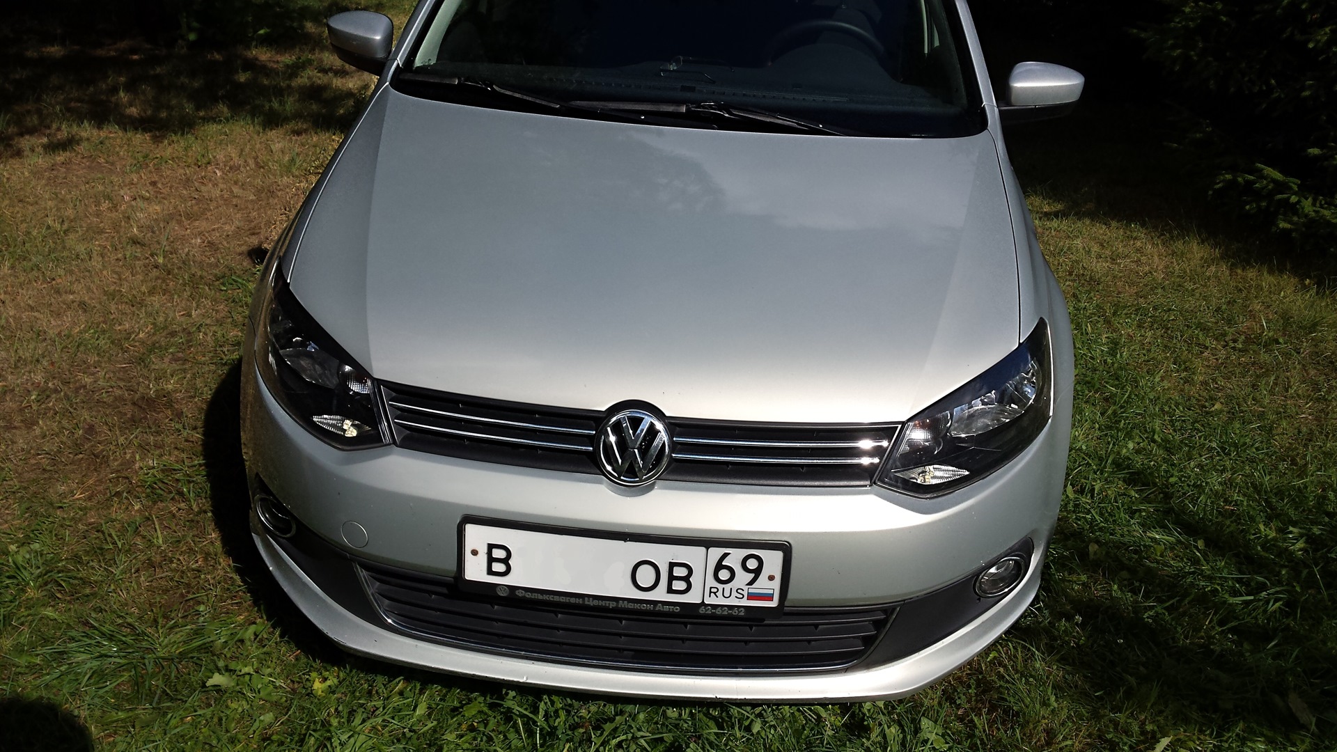 Volkswagen Polo Sedan 1.6 бензиновый 2011 | ВОВка на DRIVE2