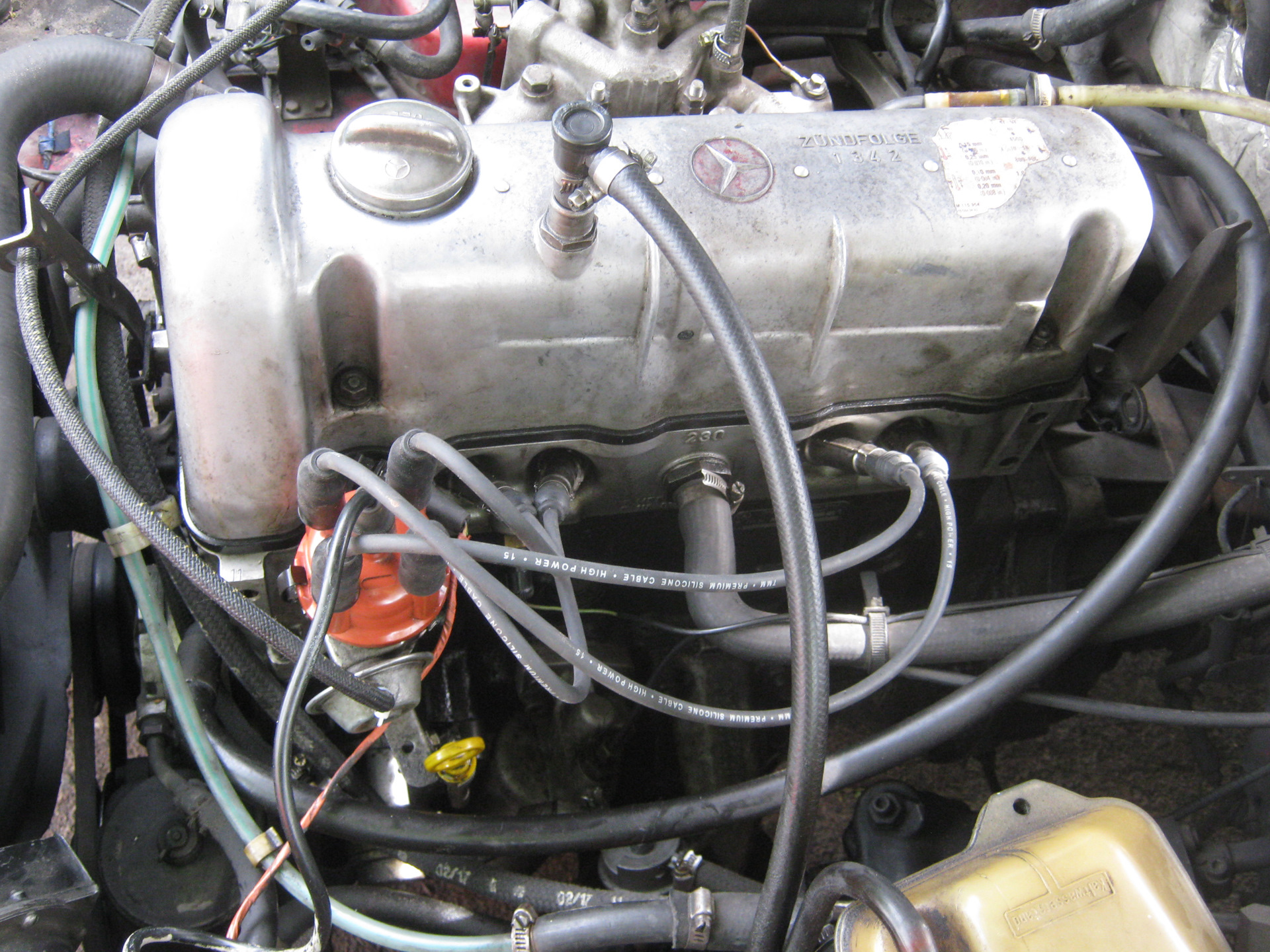 M115 двигатель мерседес. Stromberg 175 cd. 615 двигатель мерседес 123. 114 мотор мерседес. Двигатель м115.