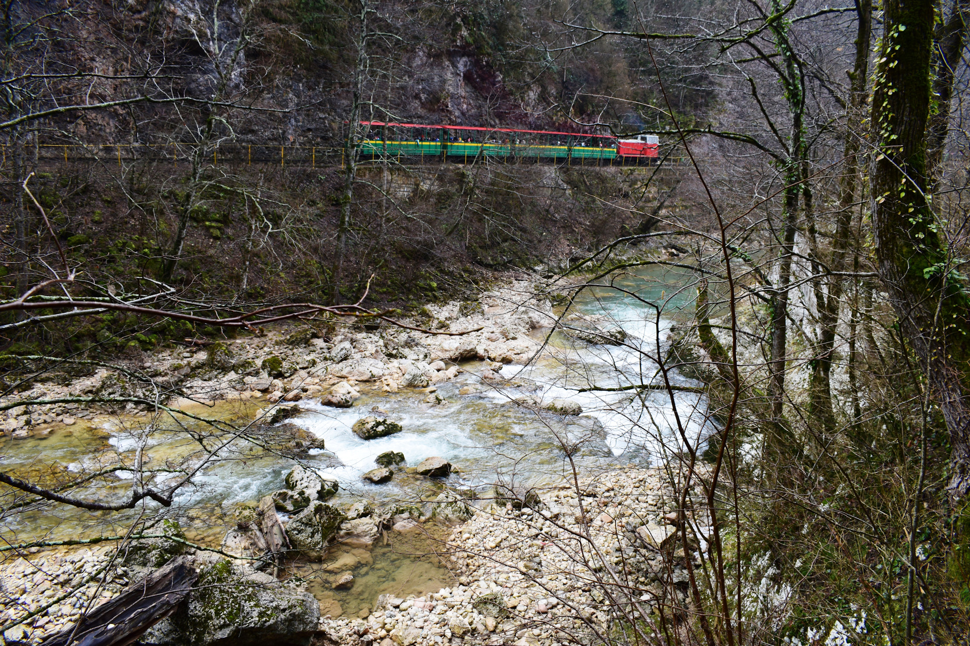 Погода в гуамке на неделю краснодарский край. Гуамка паровозик. Погода в гуамке на неделю краснодарский край. Клубная 6а гуамка. Погода на конец январь 2023г в гуамке.