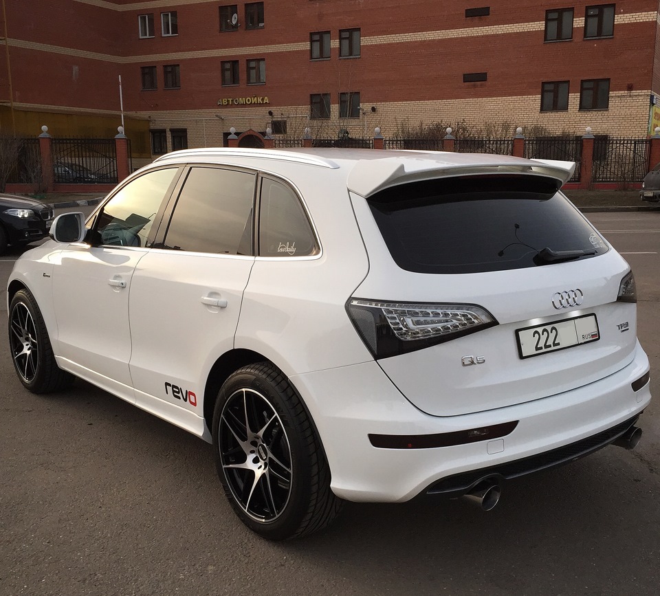 бокс на крышу автомобиля ауди q5. Смотреть фото бокс на крышу автомобиля ауди q5. Смотреть картинку бокс на крышу автомобиля ауди q5. Картинка про бокс на крышу автомобиля ауди q5. Фото бокс на крышу автомобиля ауди q5