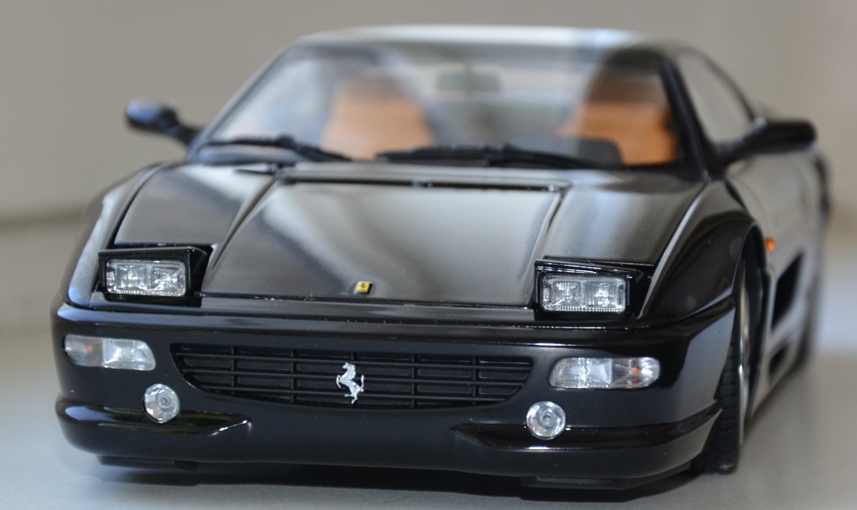Ferrari F355 Berlinetta 1/18 — Сообщество «Масштабные Модели