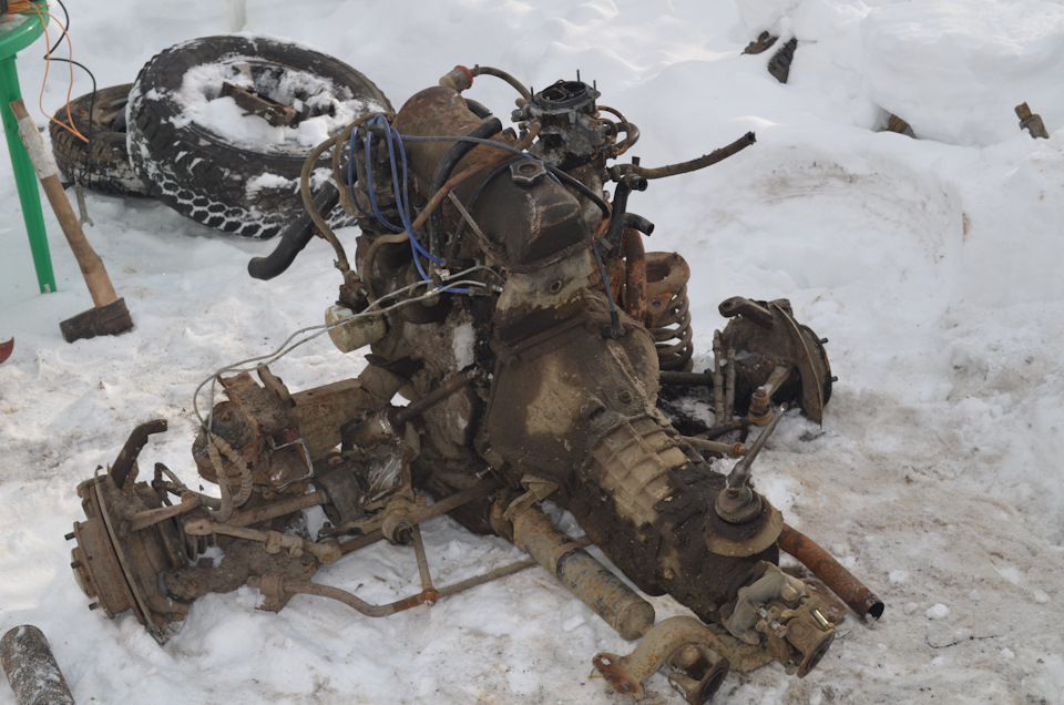 Разбор нивы для переварки-переделки ч2, А вместо сердца пламенный мотор ...