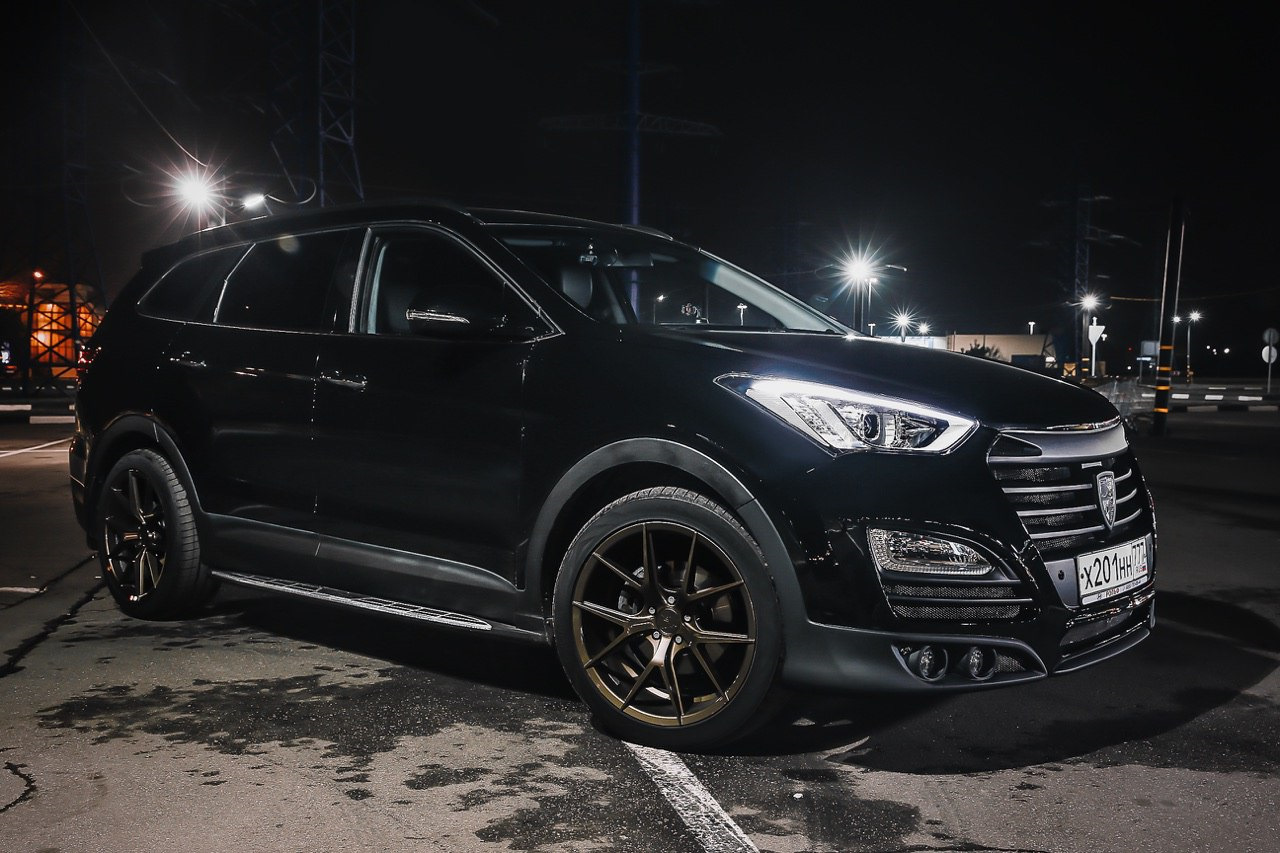 Видеоролик 6 6 6. Hyundai Santa Fe r20. Гранд Санта Фе r 20 диски. Hyundai Santa Fe 2015 Tuning. Hyundai Grand Santa Fe r19 диски.