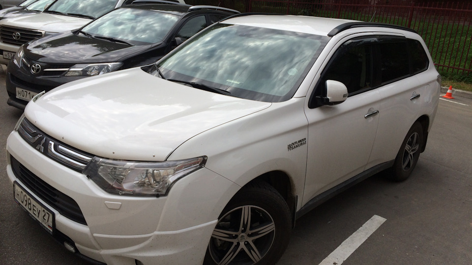 mitsubishi outlander,2,4 сколько л.с отзывы mitsubishi outlander,2,4 сколько л.с отзывы