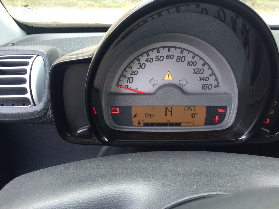 Страховка, масло и межсервисный интервал — Smart fortwo (2G), 0,8 л ...