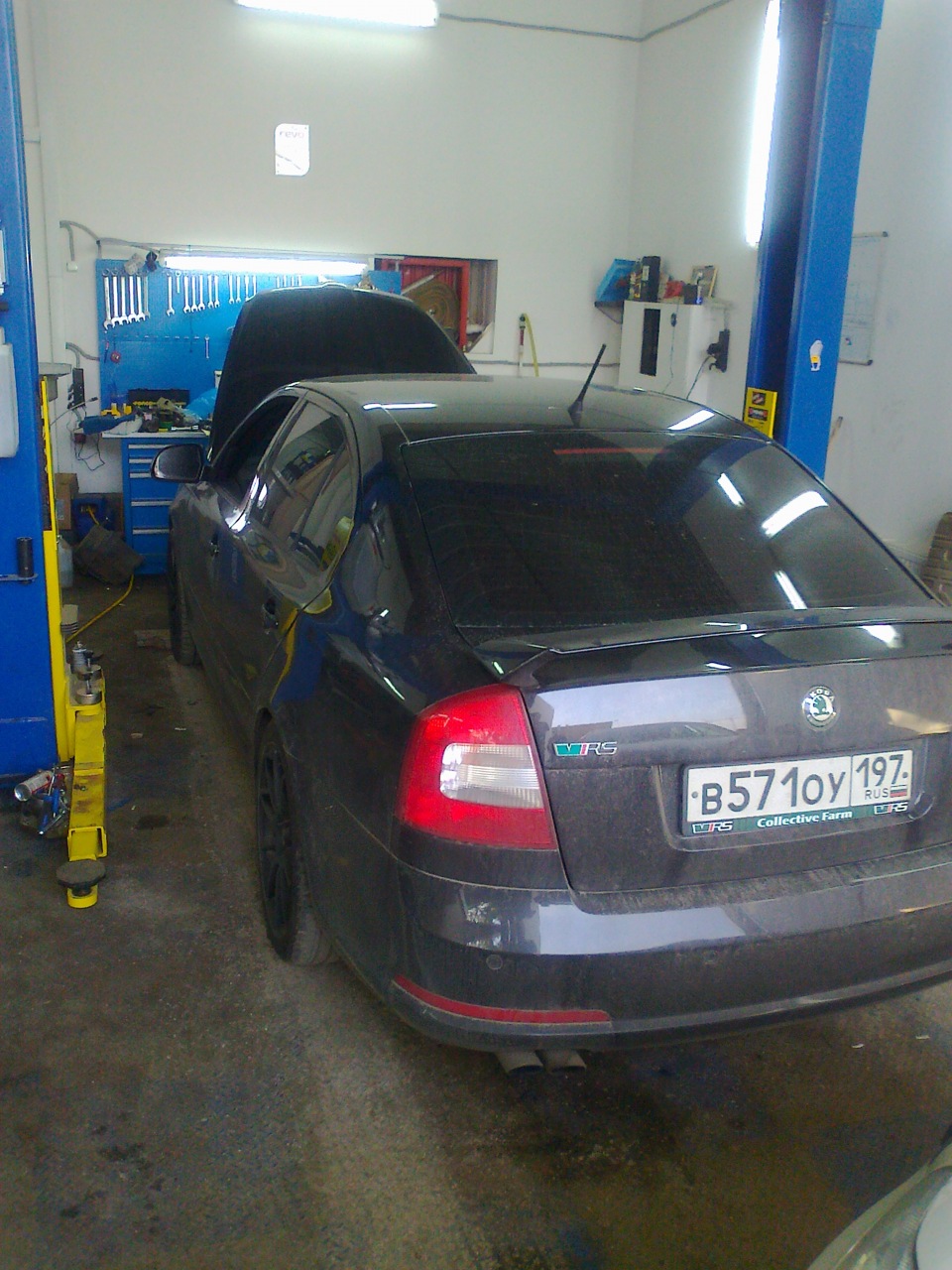 Установка выхлопа и настройка авто — Skoda Octavia RS A5 Mk2, 2 л, 2011 ...