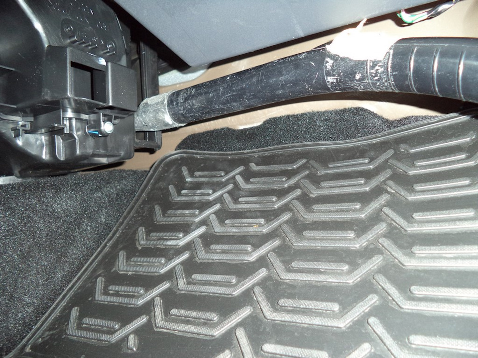 Салонный фильтр и как его достать. - Nissan Terrano II, 2,7 л, 1997 года своими 