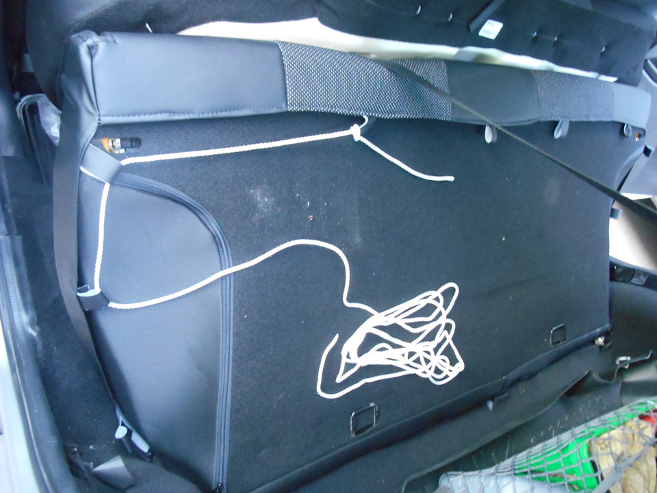 Облагородил интерьер чехлами из экокожи+жаккард. — Lada Гранта лифтбек ...