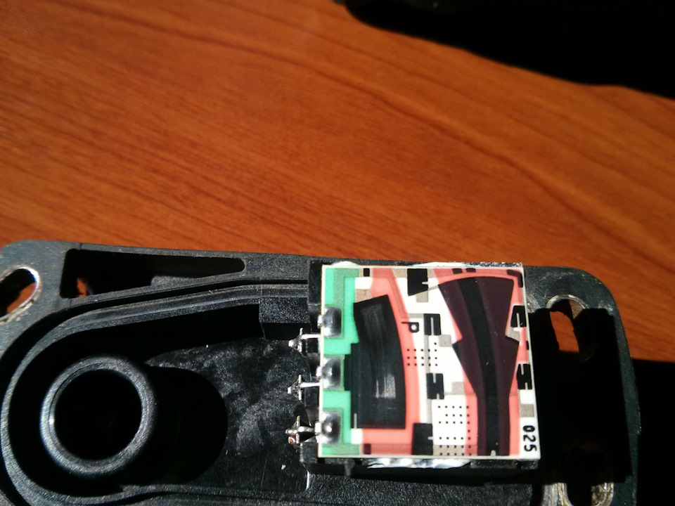 Потенциометр напорного диска с Али — Audi 100 (C4), 2,3 л, 1991 года ...