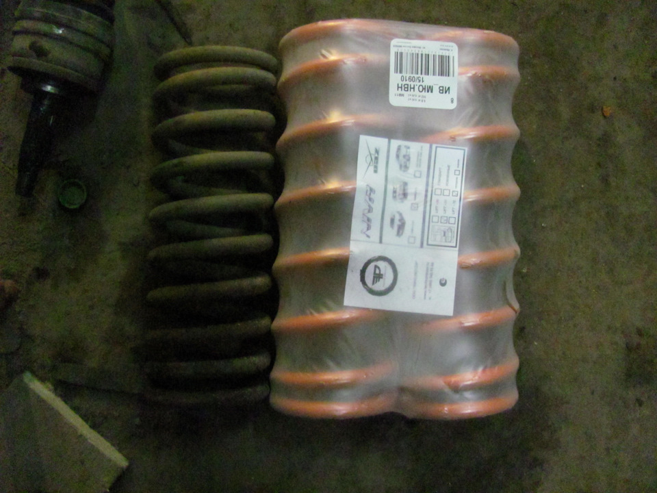 Зачем проставки на ниву под шаровые. e6AAAgLkFeA 960. Зачем проставки на ниву под шаровые фото. Зачем проставки на ниву под шаровые-e6AAAgLkFeA 960. картинка Зачем проставки на ниву под шаровые. картинка e6AAAgLkFeA 960. Всем привет!Сегодня речь пойдет про переделку передней подвески, и экспериментах с «правильной» новомодной проставкой под верхнюю шаровую опору…Сразу скажу, что будет много букв)))