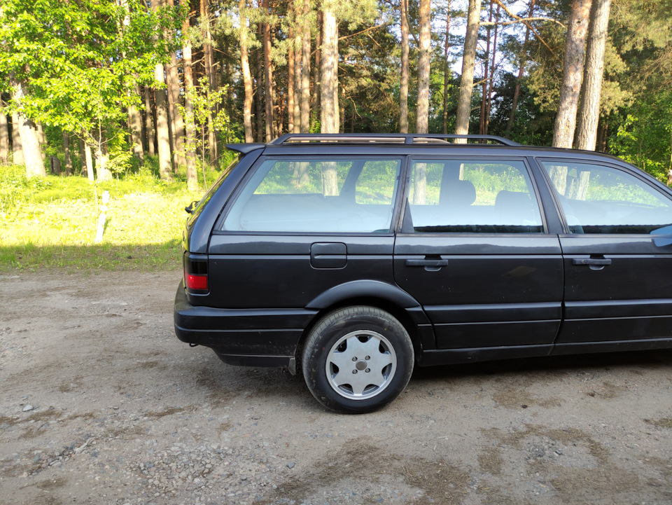 Брызговики мини — Volkswagen Passat Variant (B3), 1,8 л, 1988 года ...