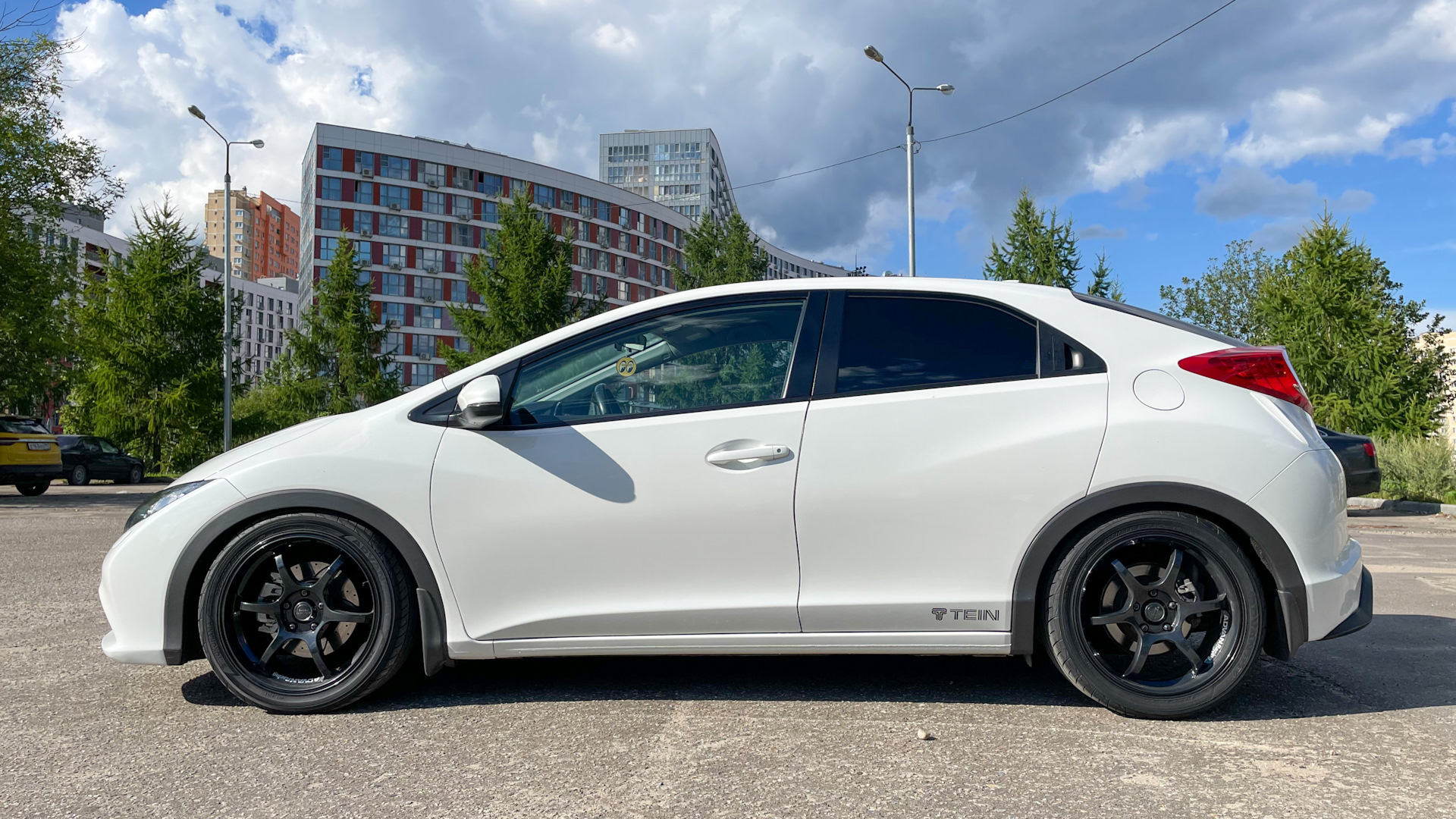 Продажа Honda Civic 5D (9G) 2013 (бензин, МКПП) — с историей обслуживания —  DRIVE2.RU