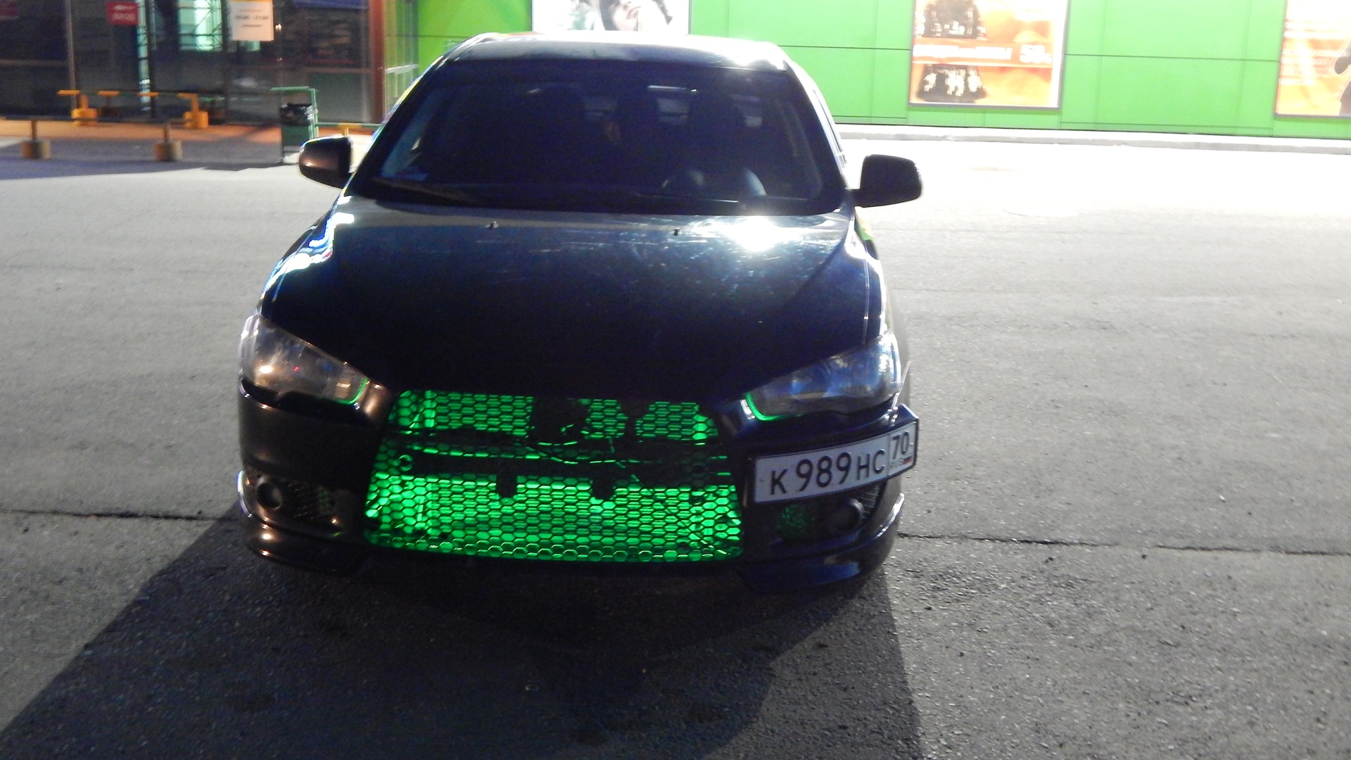 Lancer 10 с подсветкой