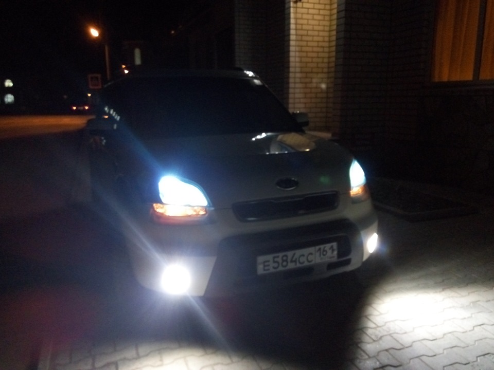 Установка ксенона в фары и ПТФ — KIA Soul (1G), 1,6 л, 2011 года ...