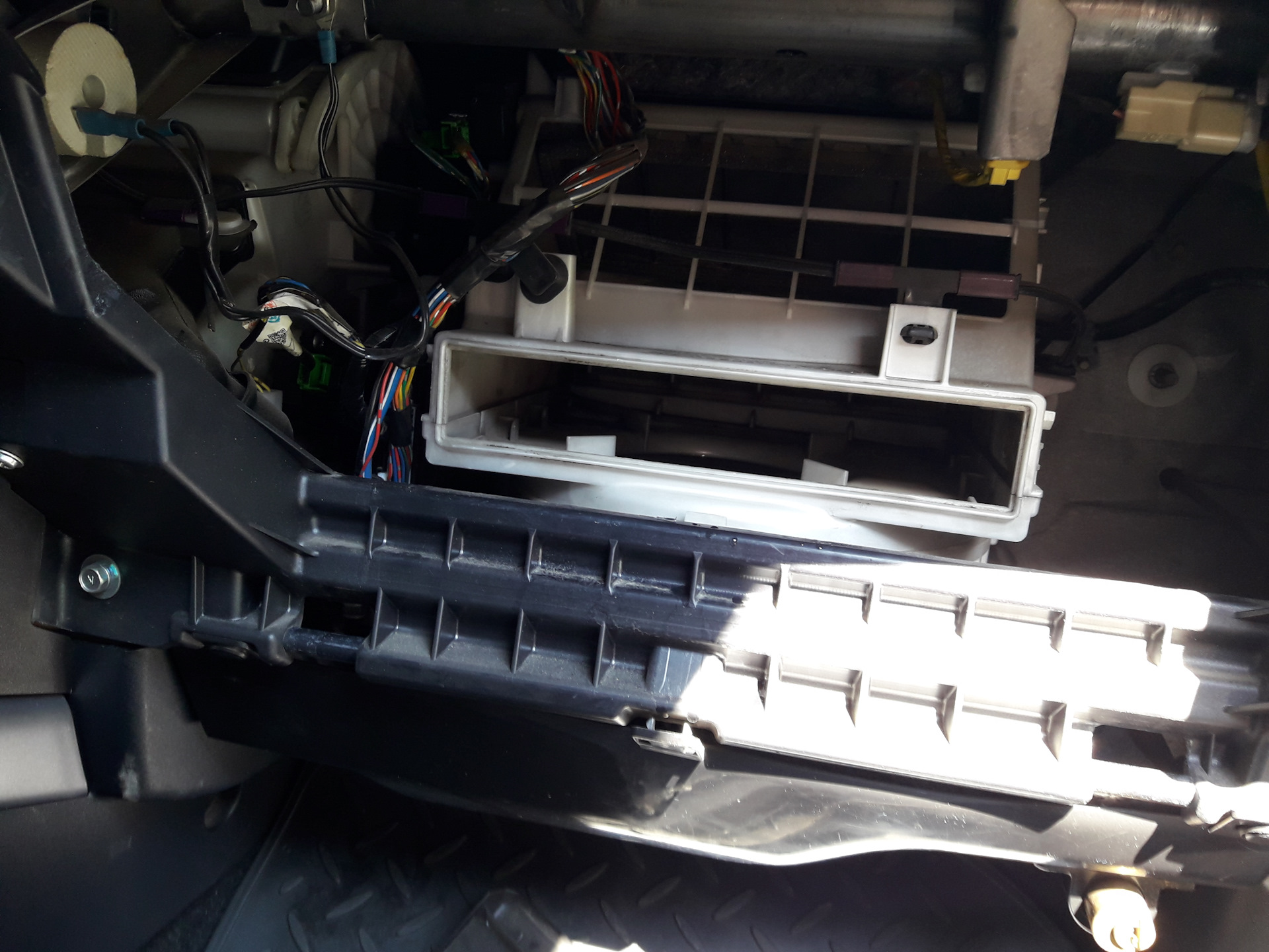 Фильтр салонный outlander 3