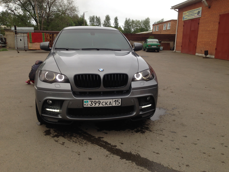 Bmw x6 r22