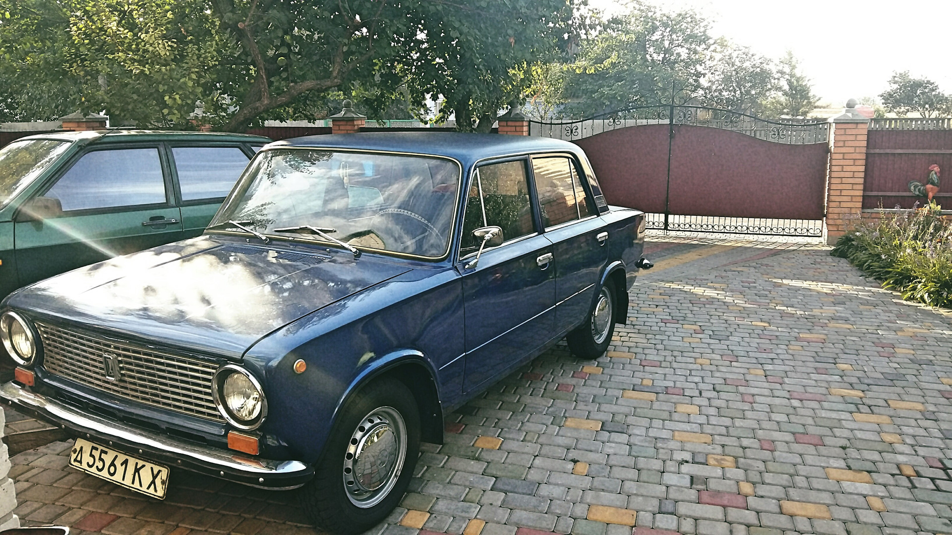 За городом — Lada 21011, 1,3 л, 1975 года | фотография | DRIVE2