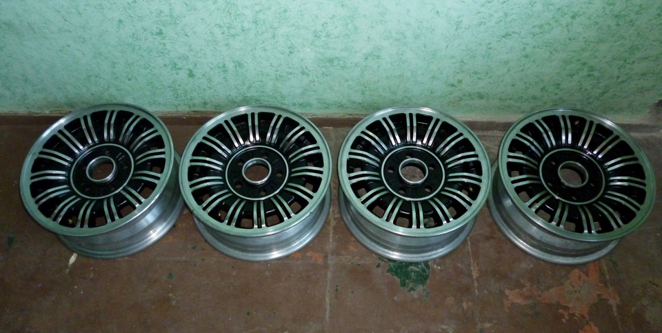 Фото в бортжурнале Toyota Crown (S110)