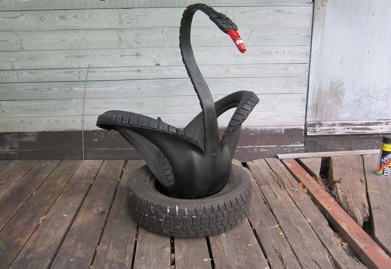 Как сделать лебедей из шин: пошаговый мастер-класс с фото