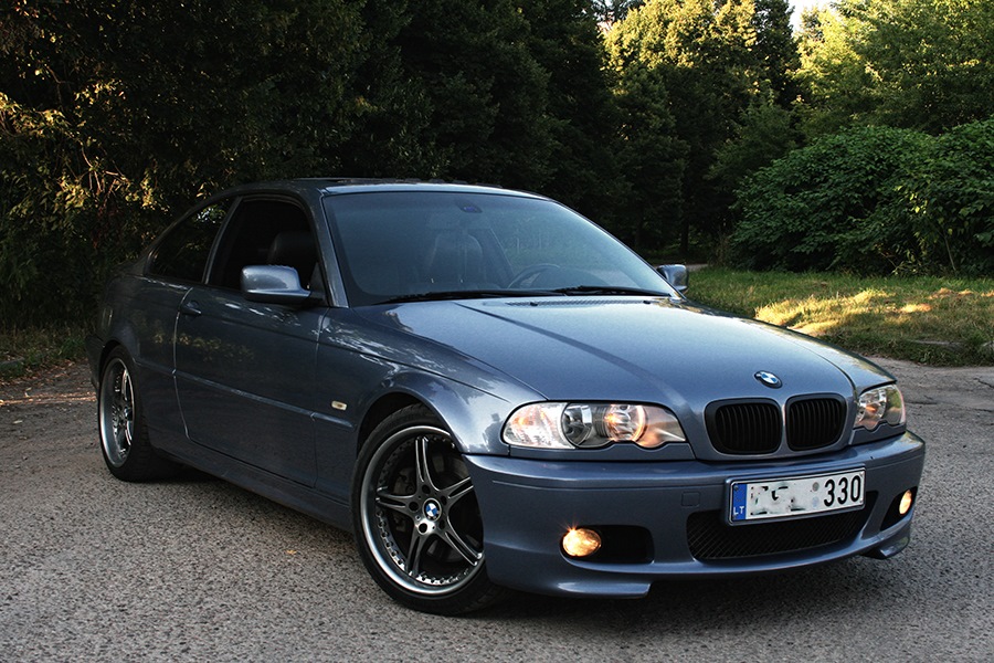 Series 2000. BMW 3 Series 2000. БМВ 3 2000 года. БМВ 3 купе 2000. БМВ 3 купе 2000 год.